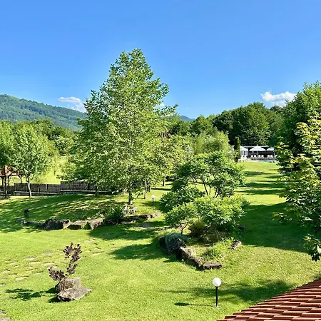 Foresta Σπίτι διακοπών Όρεσακ